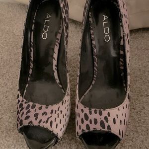 Aldo stiletto leopard heels